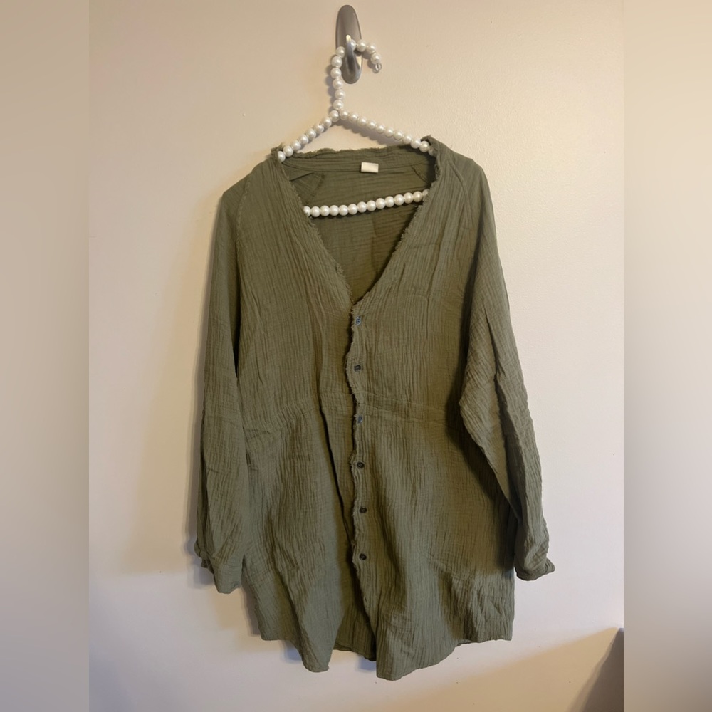 Adorable gauze button down collarless dress